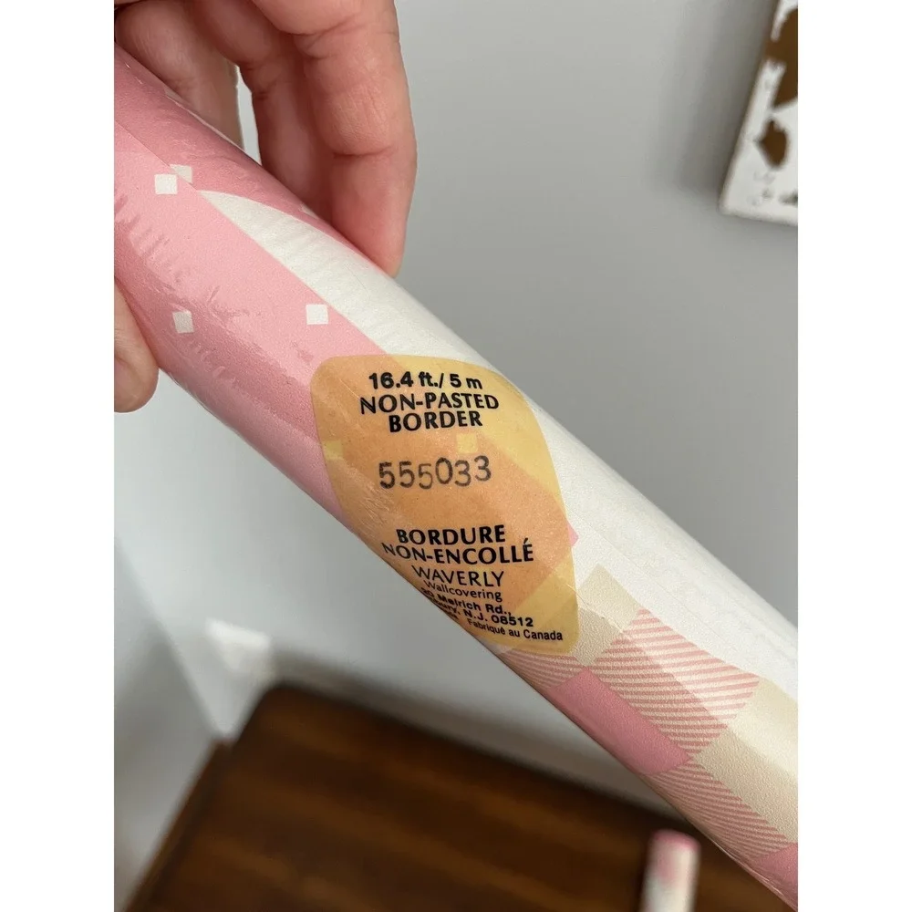 Waverly Non-Pasted Wallpaper Border Pink and white with star gingham Vtg decor